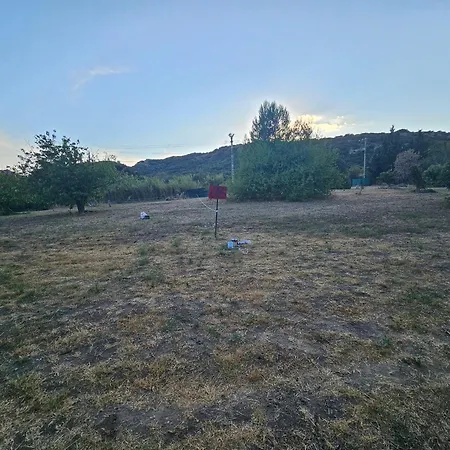 Emplacement Tente, Caravanes Et Car *
