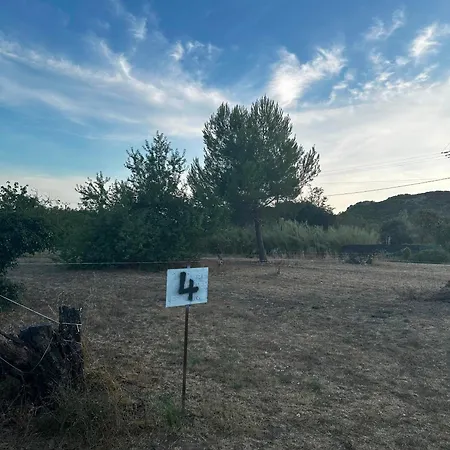 Emplacement Tente, Caravanes Et Car